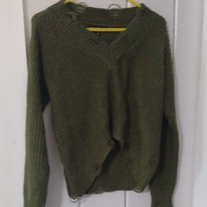 Almost Famous Womens Small Olive Green V-Neck Women’s Sweater Ripped Design